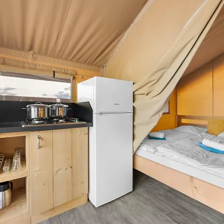 Ferienpark Easyatent Safari Tent Lanterna Červar-Porat